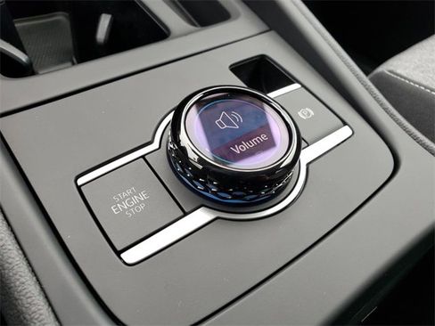 New 2025 Volkswagen Tiguan S image 11