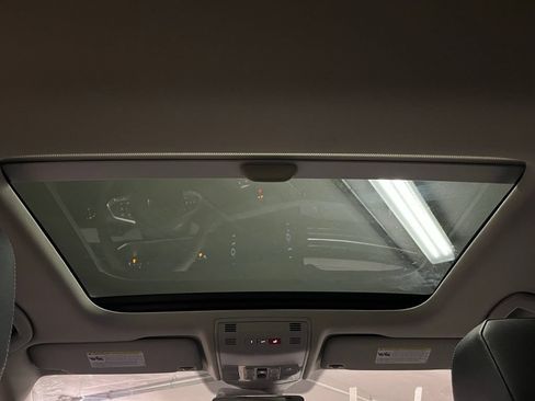 New 2026 Volkswagen Jetta SE FWD image 10