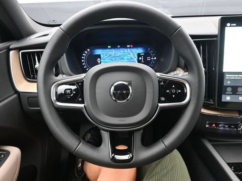 New 2026 Volvo XC60 T8 Plus w/ Climate Package PRO AWD/4WD image 25