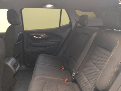 Used 2019 GMC Terrain SLE w/ Driver Convenience Package FWD image 18