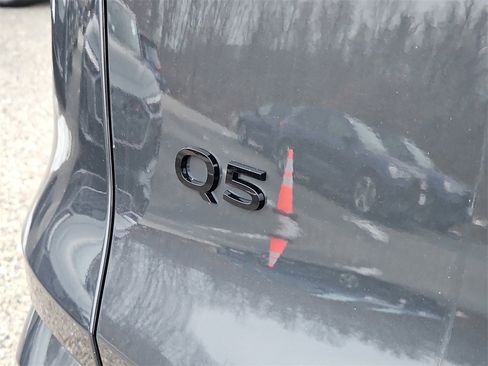 New 2025 Audi Q5 Premium Plus image 6