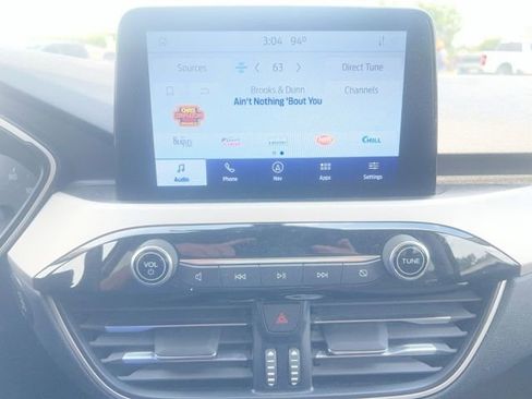 Used 2020 Ford Escape SE FWD image 11