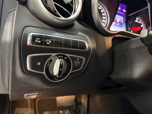 Used 2016 Mercedes-Benz C 300 4MATIC Sedan image 38