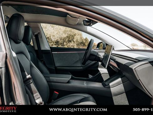 Used 2024 Tesla Model 3 Standard Range RWD image 45
