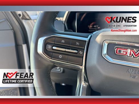 Used 2025 GMC Terrain Elevation image 25