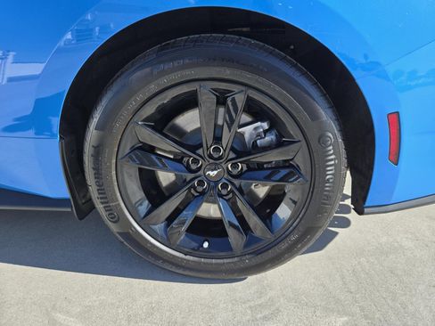 Used 2025 Ford Mustang GT image 27