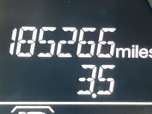 Used 2016 Honda Accord Sport image 12