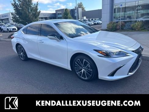 Certified 2025 Lexus ES 300h w/ Luxury Package FWD image 1