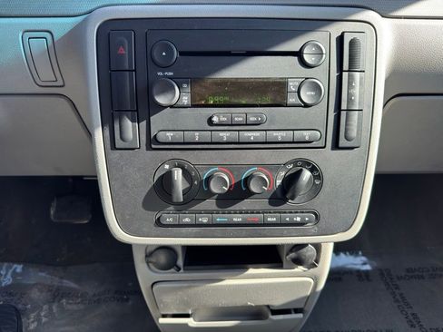 Used 2004 Ford Freestar SES image 10