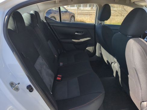 Used 2025 Nissan Sentra SR image 25