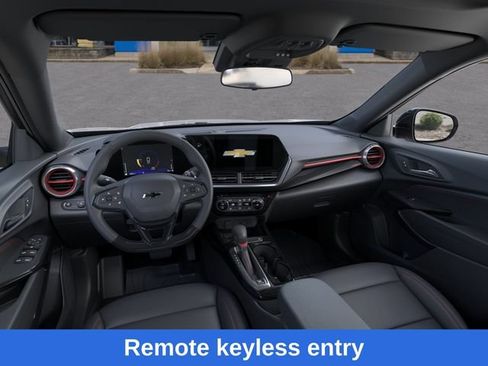 New 2026 Chevrolet Trax RS w/ Sunroof Package FWD image 16