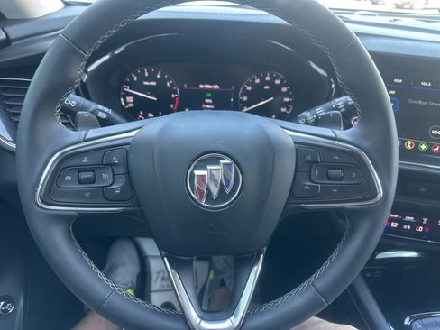 Used 2022 Buick Envision Preferred FWD image 25