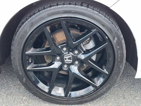 Used 2024 Honda Civic Sport image 9