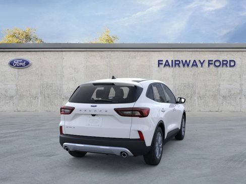 New 2026 Ford Escape Active image 8