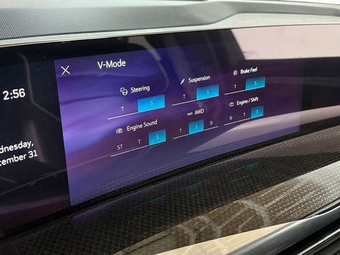 New 2026 Cadillac Escalade ESV V w/ LPO, ONYX Package image 29