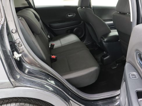 Used 2017 Honda HR-V LX image 29