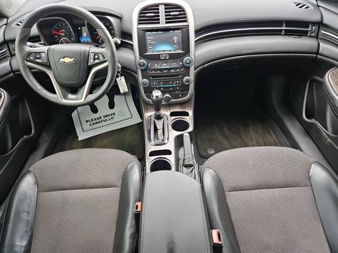 Used 2015 Chevrolet Malibu LT FWD image 14