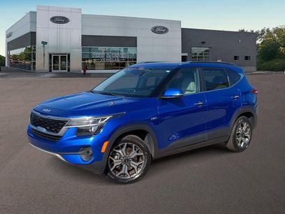 Used 2022 Kia Seltos EX