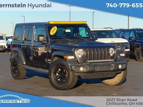 Used 2018 Jeep Wrangler Unlimited Sport S AWD/4WD image 1