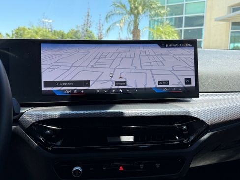 Used 2026 BMW 430i Coupe w/ M Sport Package RWD image 23