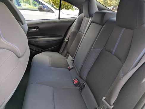 Used 2020 Toyota Corolla SE image 16