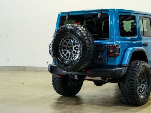 Used 2020 Jeep Wrangler Unlimited Rubicon AWD/4WD image 32