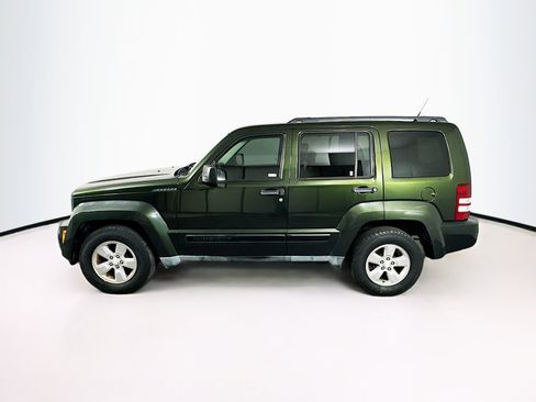Used 2011 Jeep Liberty Sport w/ Popular Equipment Group image 4