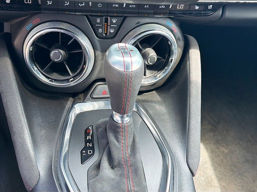 Used 2022 Chevrolet Camaro ZL1 RWD image 16