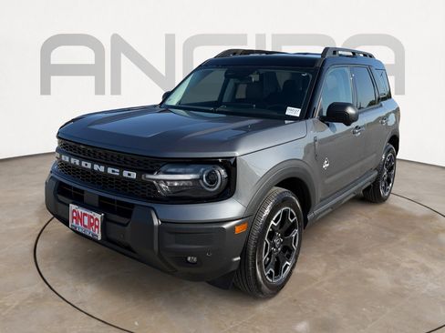 Used 2025 Ford Bronco Sport Outer Banks w/ Outer Banks Tech Package+ image 7