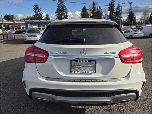 Used 2017 Mercedes-Benz GLA 250 4MATIC image 8
