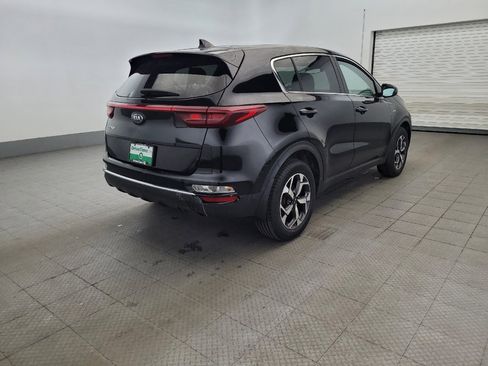 Used 2022 Kia Sportage LX AWD/4WD image 9