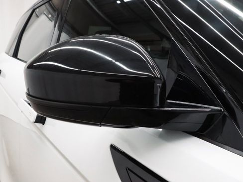 Used 2023 Land Rover Range Rover Evoque R-Dynamic S image 52