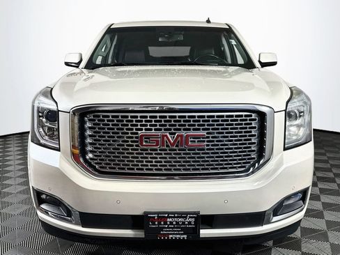 Used 2015 GMC Yukon Denali w/ Touring Package AWD/4WD image 2