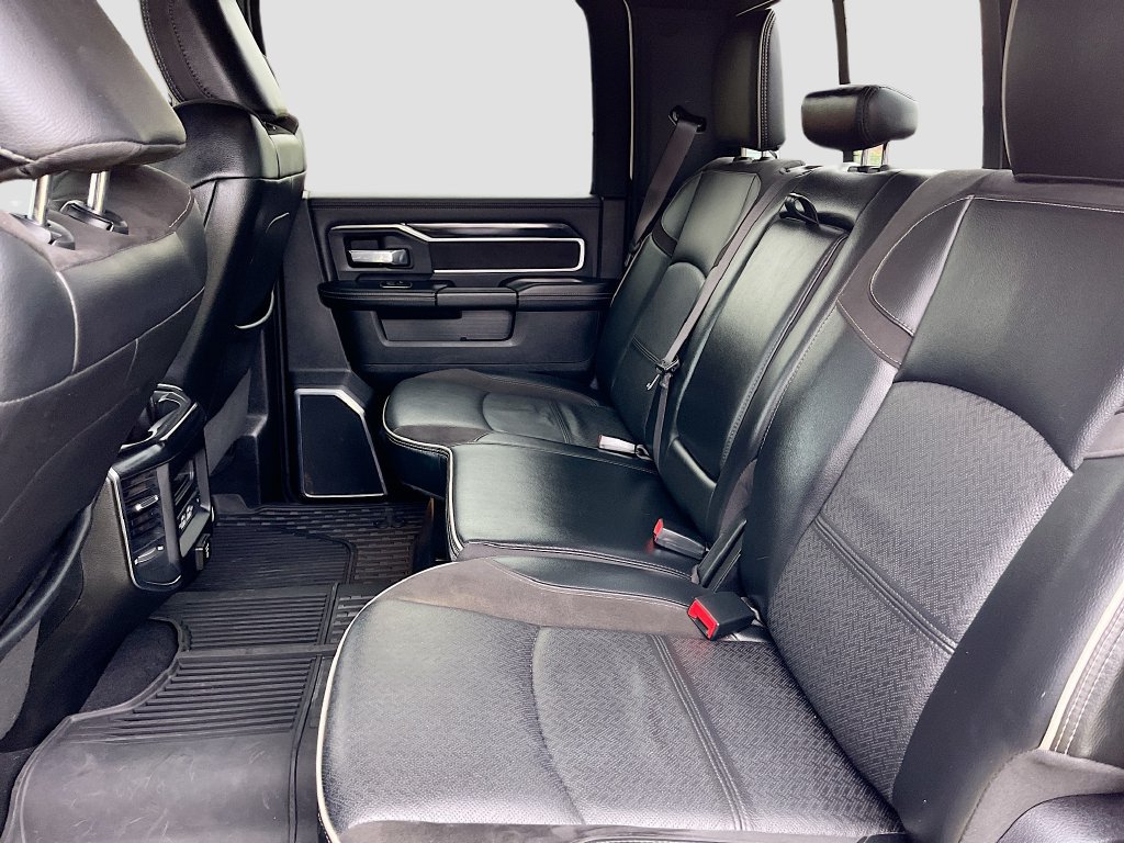 Used 2022 RAM 3500 Laramie AWD/4WD image 25