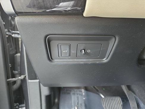 Used 2018 Land Rover Range Rover Sport HSE image 26