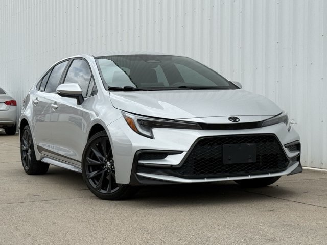 Certified 2023 Toyota Corolla SE FWD image 2