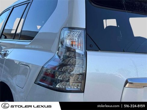Certified 2023 Lexus GX 460 Premium image 11