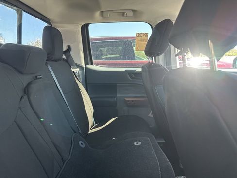 Used 2022 Ford Maverick Lariat w/ Lariat Luxury Package image 12