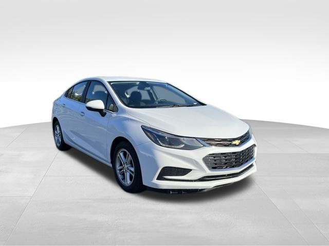 Used 2016 Chevrolet Cruze LT w/ Convenience Package FWD image 7