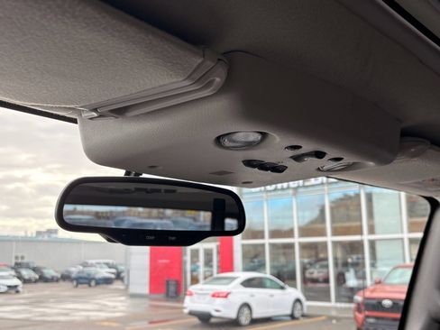 Used 2005 HUMMER H2 SUT image 28