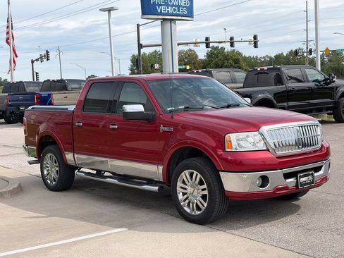 Used 2007 Lincoln Mark LT 4x4 image 7