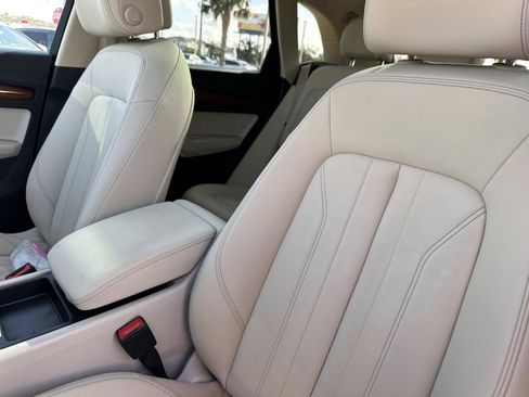 Used 2022 Audi Q5 2.0T Premium image 22
