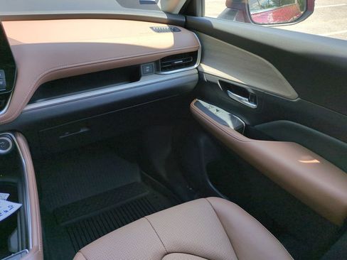 New 2026 Toyota Grand Highlander AWD image 17