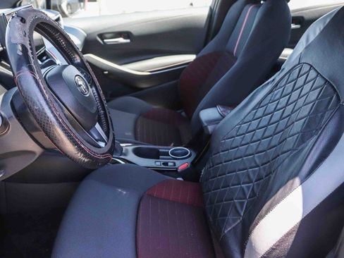 Used 2023 Toyota Corolla SE w/ SE Premium Package FWD image 18