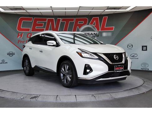 Used 2021 Nissan Murano Platinum w/ Cargo Package image 1