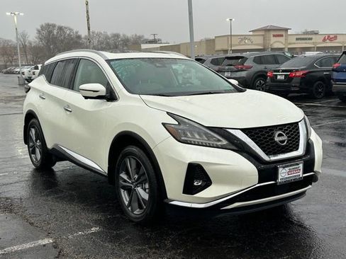 Certified 2024 Nissan Murano Platinum w/ Cargo Package image 3