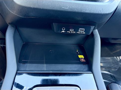 Used 2025 Subaru Forester Sport image 30