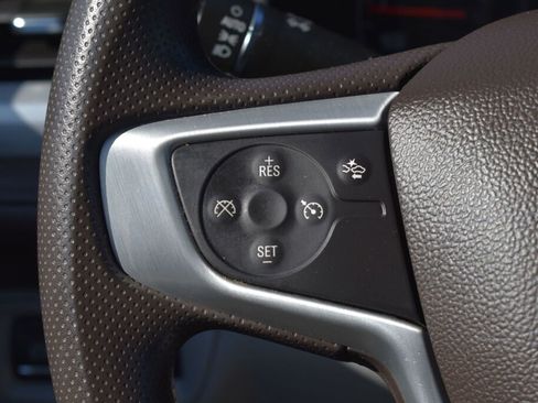 Used 2023 GMC Acadia SLE w/ Driver Convenience Package image 18