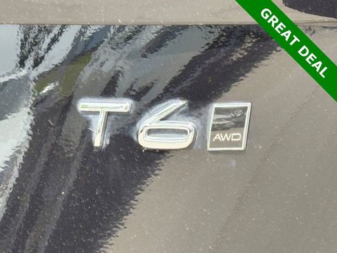 Used 2022 Volvo XC90 T6 Momentum w/ Advanced Package AWD/4WD image 9