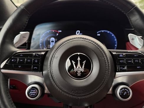 Used 2023 Maserati Grecale Modena AWD/4WD image 44